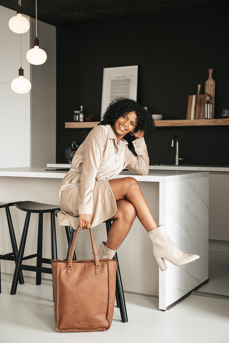Lily shopper - laptop 15 inch